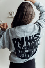 Lade das Bild in den Galerie-Viewer, Oversize Crop Sweater - 'Healed'