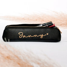 Lade das Bild in den Galerie-Viewer, Mäppchen (schwarz)