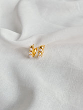 Lade das Bild in den Galerie-Viewer, Stecker &#39;perle&#39; - gold
