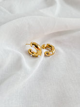 Lade das Bild in den Galerie-Viewer, Ohrringe &#39;joy&#39; - gold

