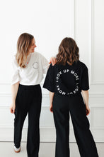 Lade das Bild in den Galerie-Viewer, Look up more - Oversize Shirt unisex (schwarz)
