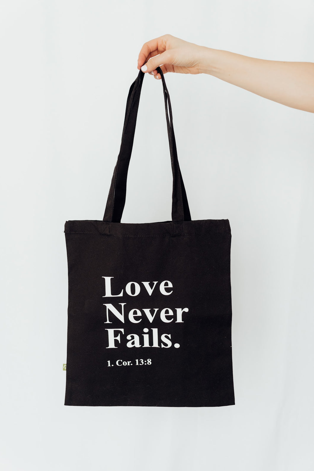 Tasche 'Love never fails'